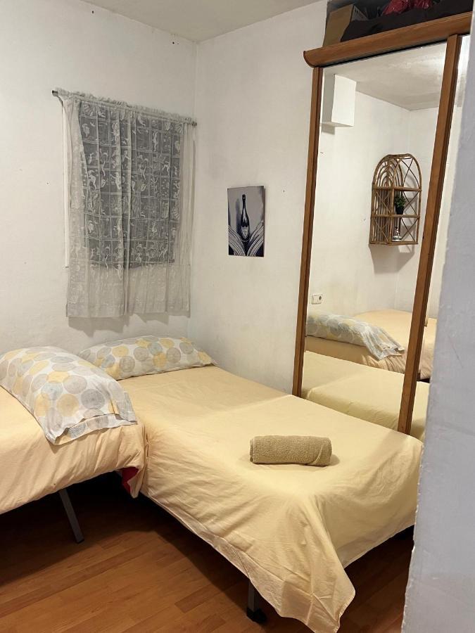Malvarrosa Simple Shared Home Валенсия Экстерьер фото