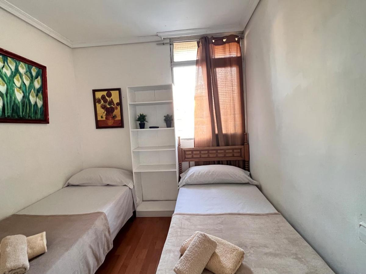Malvarrosa Simple Shared Home Валенсия Экстерьер фото