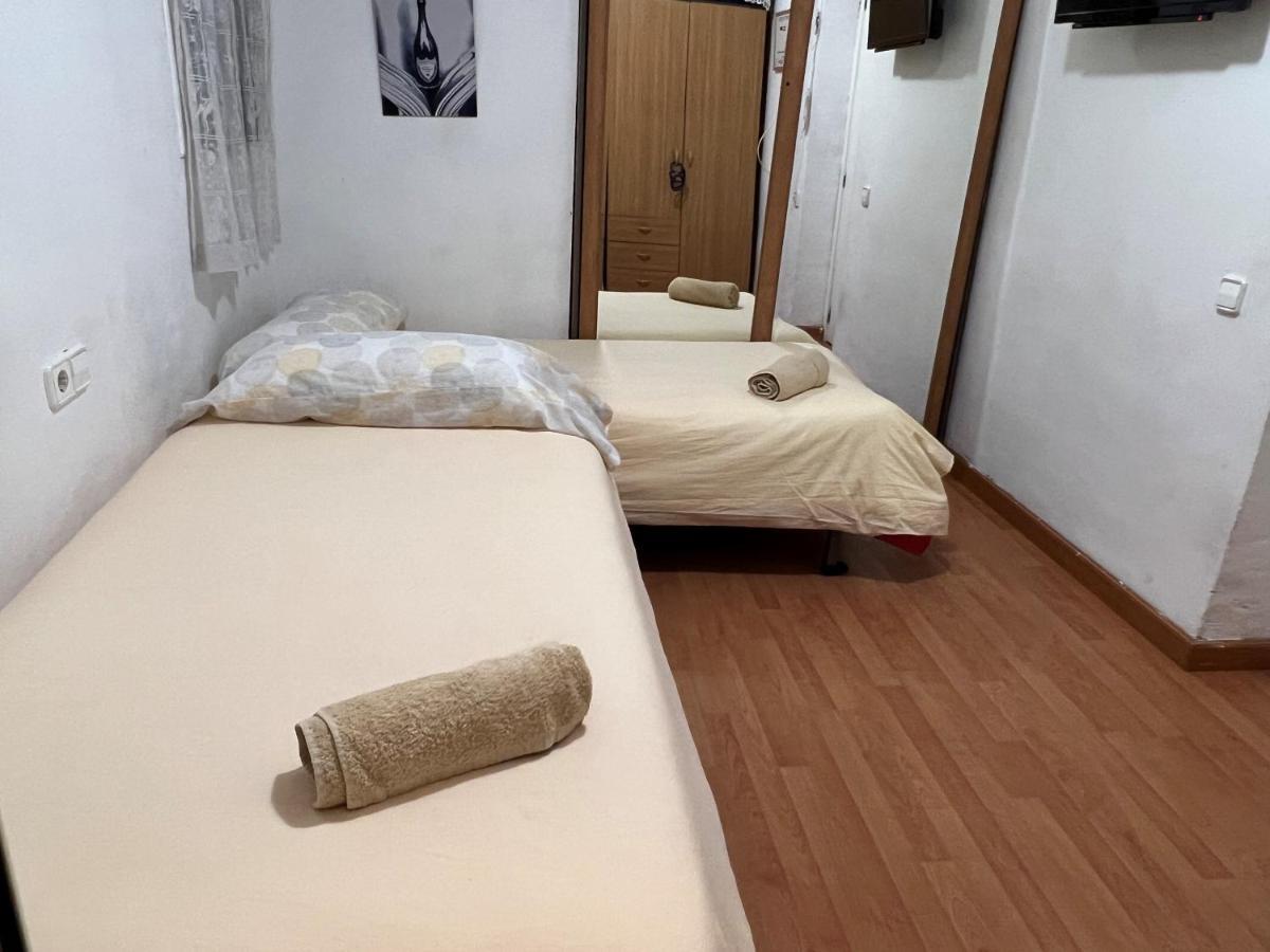 Malvarrosa Simple Shared Home Валенсия Экстерьер фото